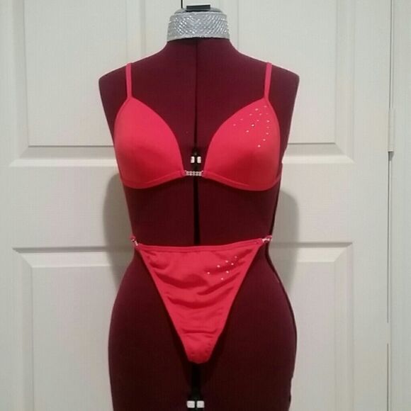 𝅺RHINSTONE Embellished 2 Piece Bra and G-string Set Sexy for Valentines Day - Picture 1 of 4